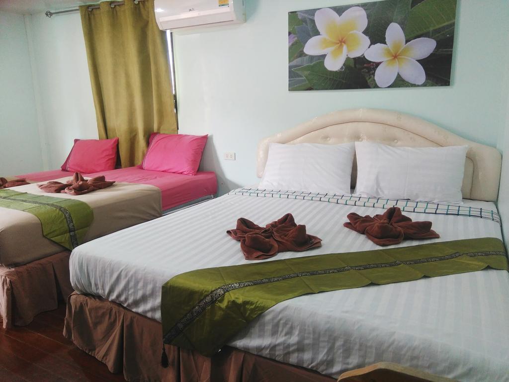 Phi Phi Coralbay Hotel Buitenkant foto