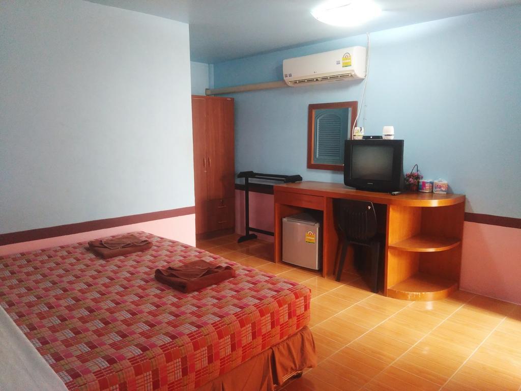 Phi Phi Coralbay Hotel Buitenkant foto