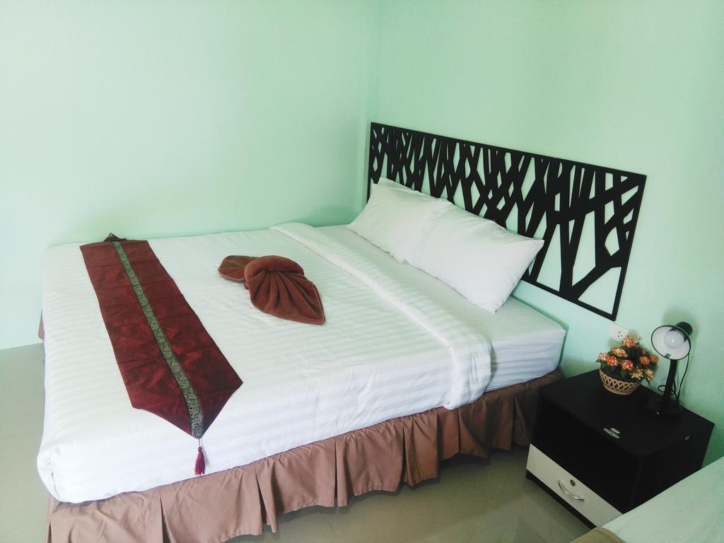 Phi Phi Coralbay Hotel Buitenkant foto