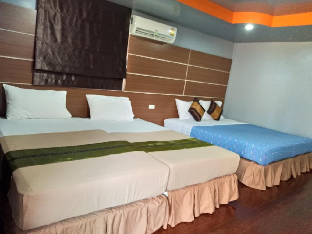 Phi Phi Coralbay Hotel Buitenkant foto
