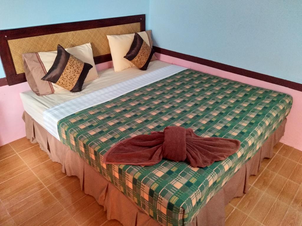 Phi Phi Coralbay Hotel Buitenkant foto